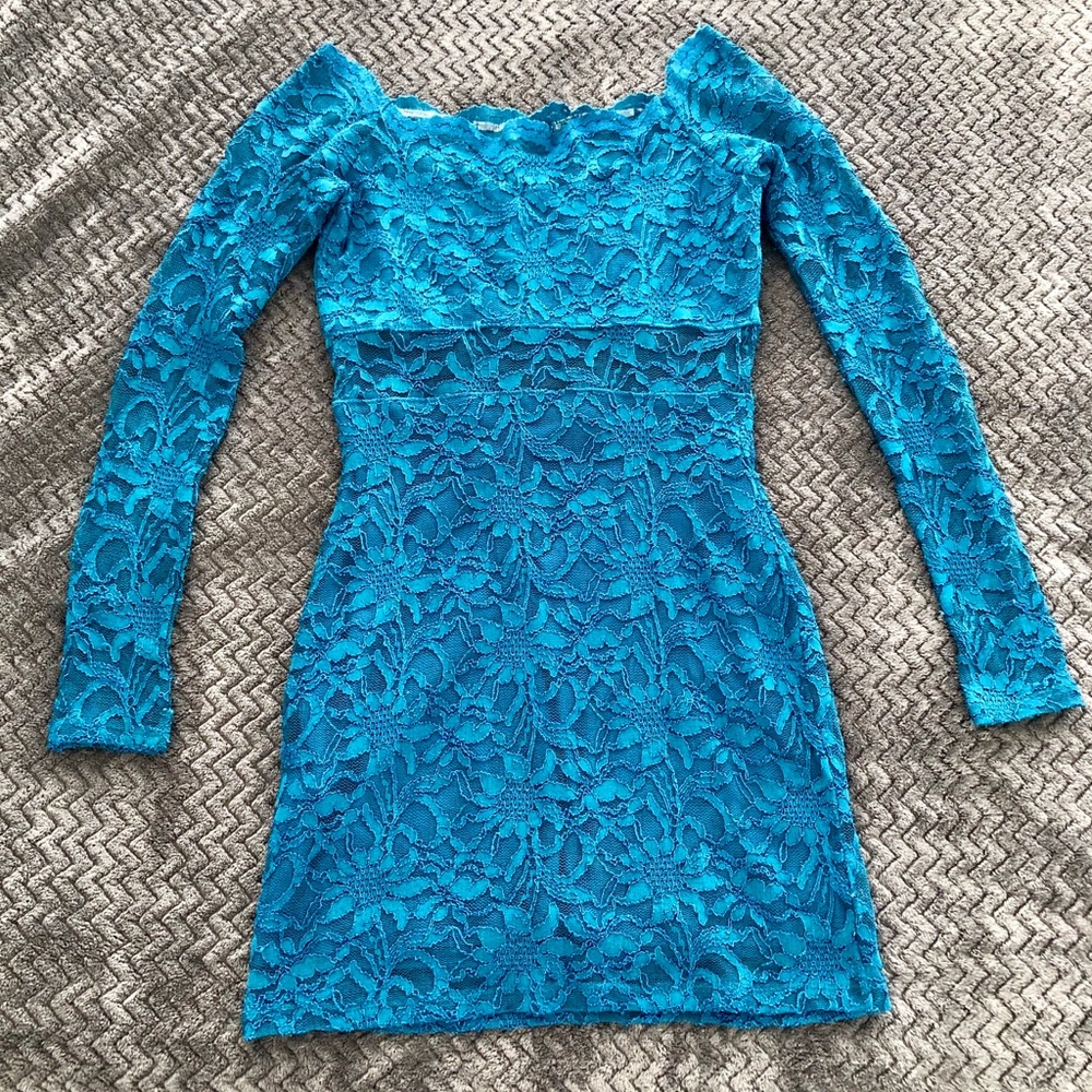 Teal Lace Long Sleeve Mini Dress size 7/8